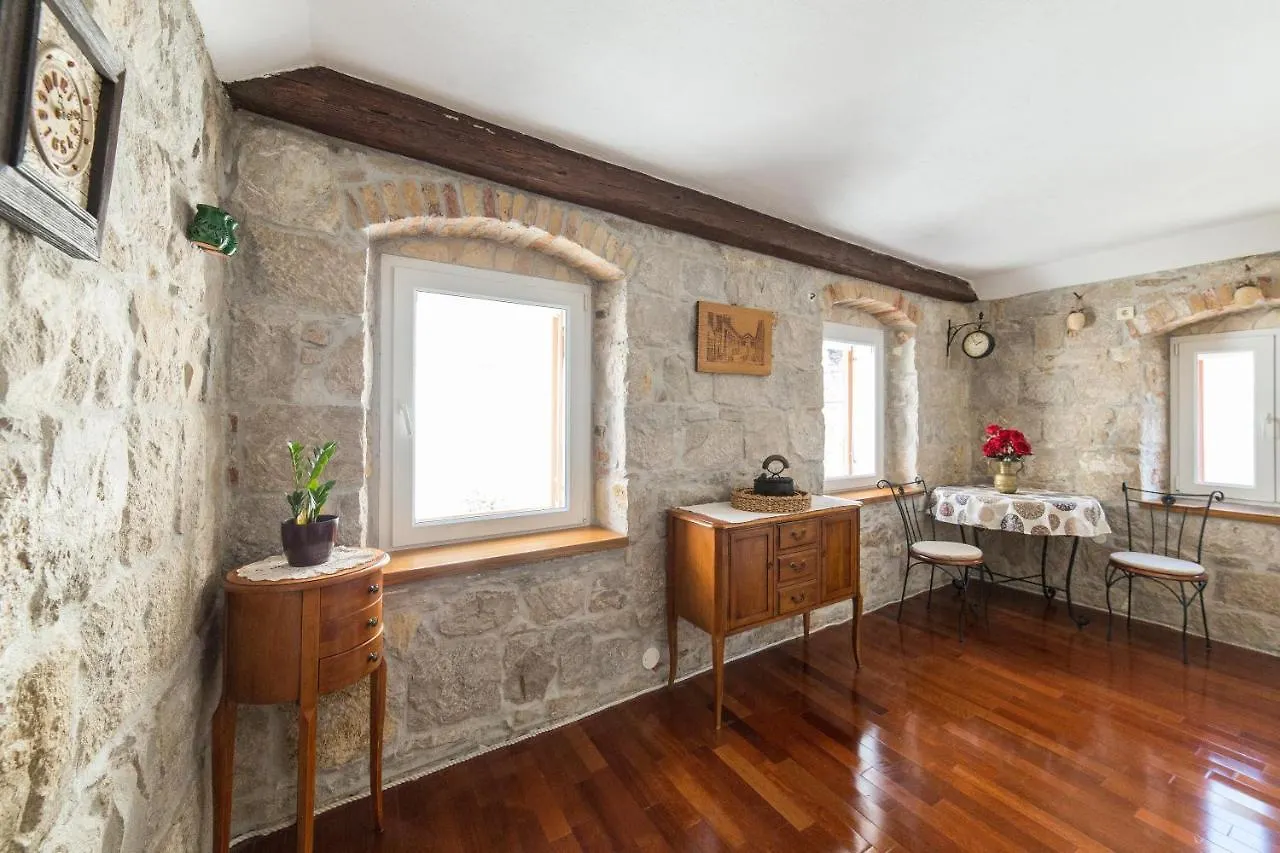 Maison d'hôtes Guesthouse Mirula Split