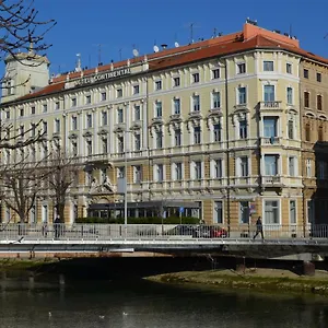 & Infinity Appartement