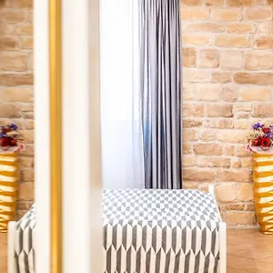 Lilly Apartamento